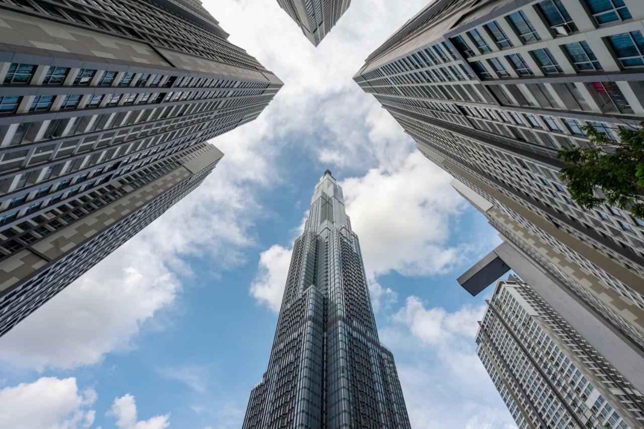 Hoasun Des Arts - Landmark 81 Tower Ho Chi Minh City Exterior photo